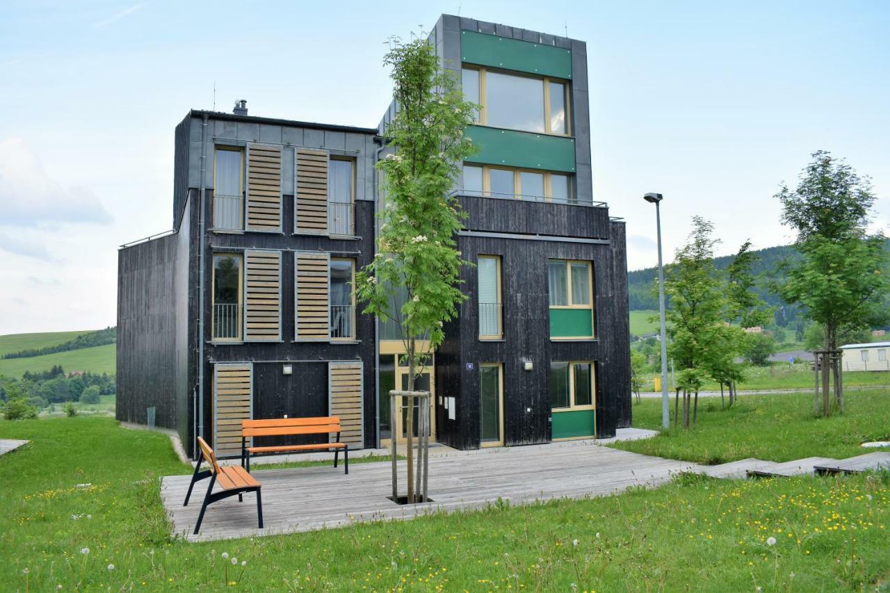 Miky Apartman Klinovec Loučná pod Klínovcem Zewnętrze zdjęcie
